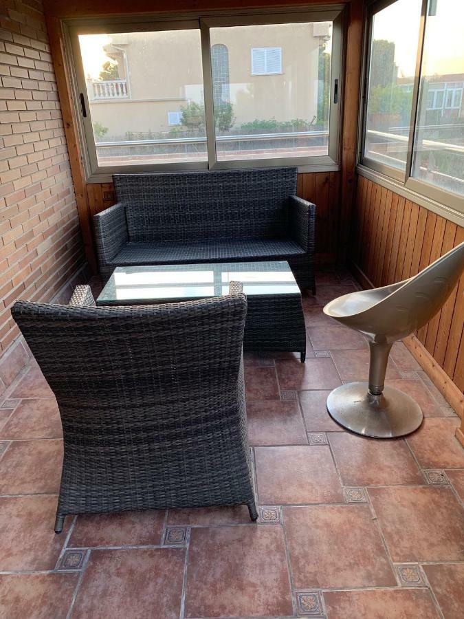 Chalet Moderno Con Piscina En กาลาเฟลล์ ภายนอก รูปภาพ